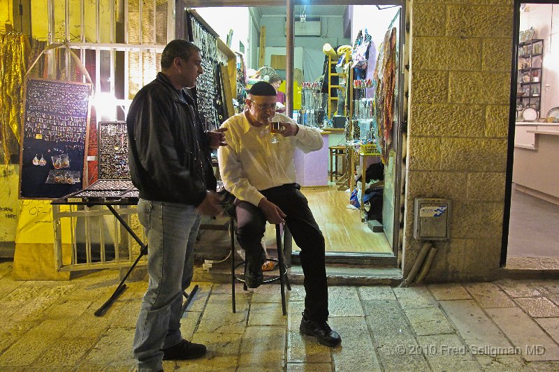 20100410_152454 G11.jpg - Jerusalem night life